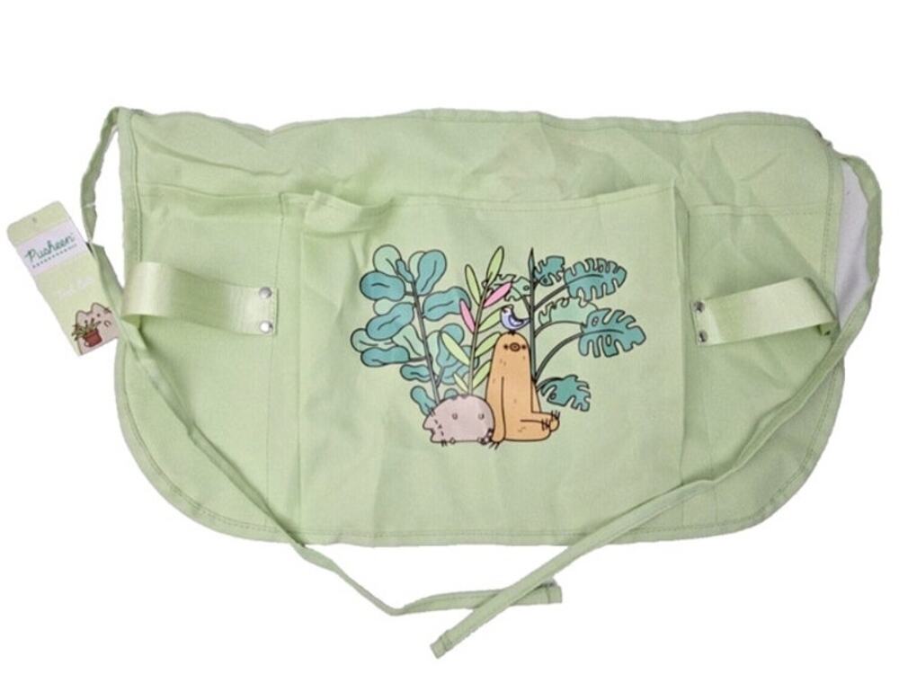 NWT pusheen Gardening Apron